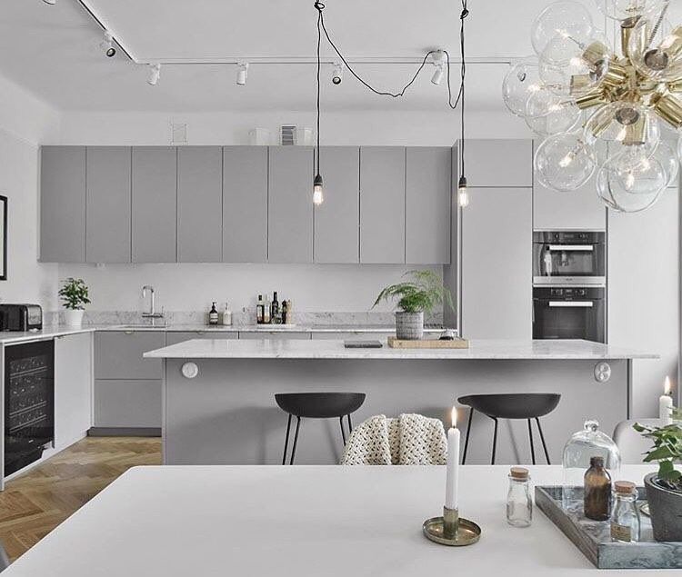 grey-white-kitchen